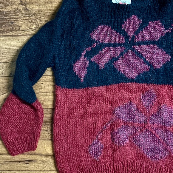 Agatha Brown • Medium • Black/Burgundy • Floral • Kid Mohair • Italy • Sweater - Picture 6 of 13